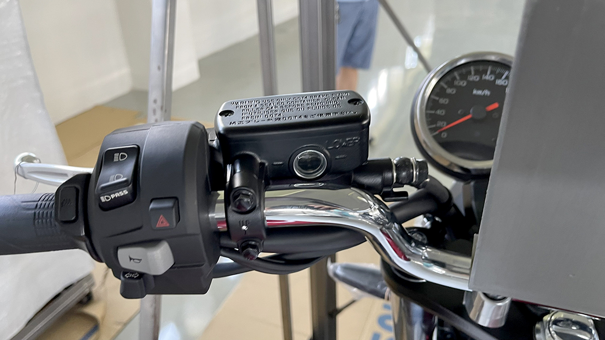 Cụm công tắt trái Honda CB1300SF 2022